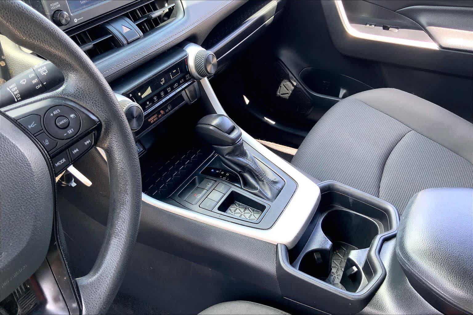 2021 Toyota RAV4 LE Ruby Flare Pearl at Group 1 Toyota Southwest