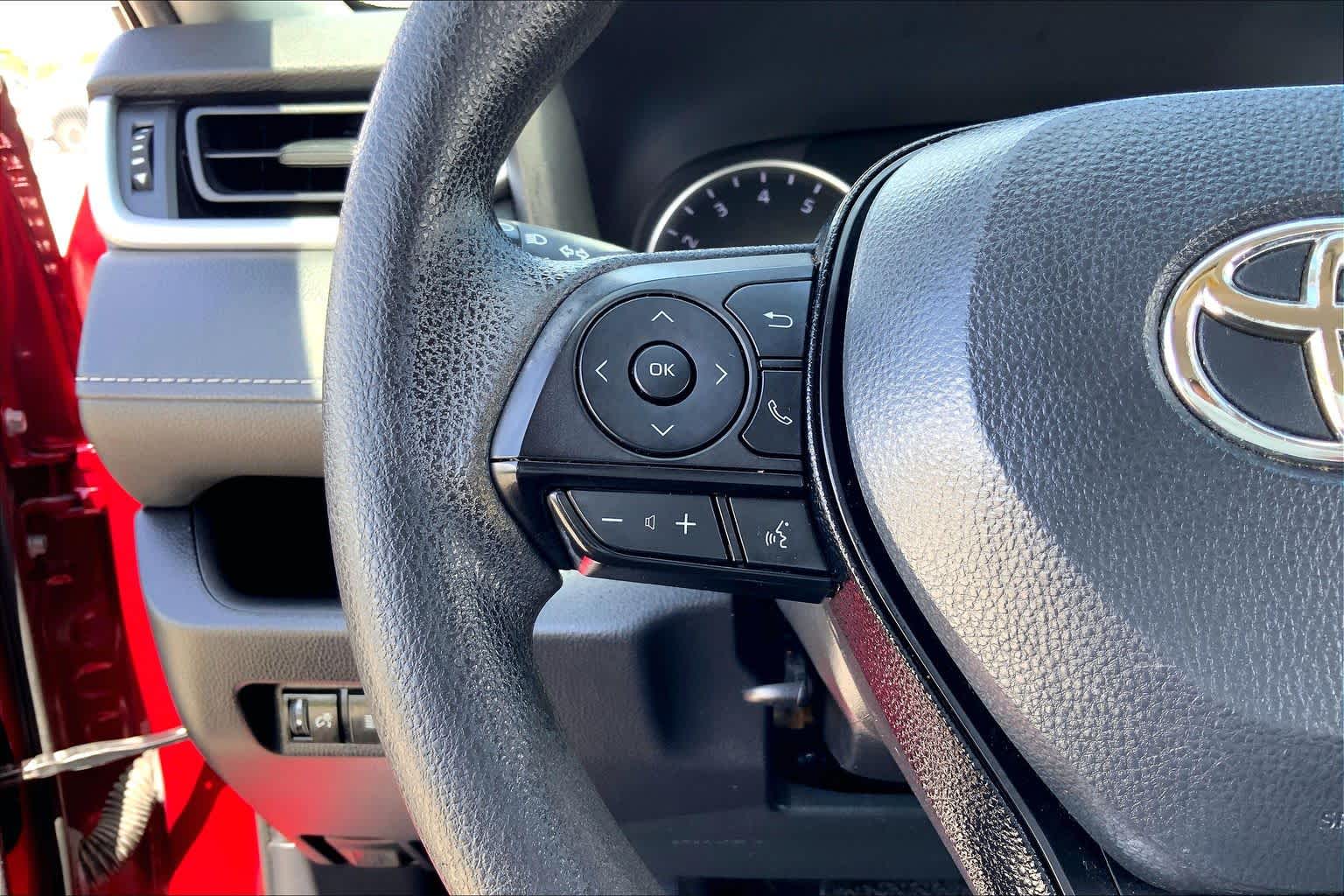 2021 Toyota RAV4 LE Ruby Flare Pearl at Group 1 Toyota Southwest