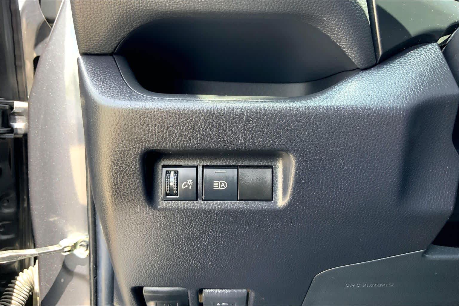 2020 Toyota RAV4 LE Magnetic Gray Metallic at AutoNation USA Houston