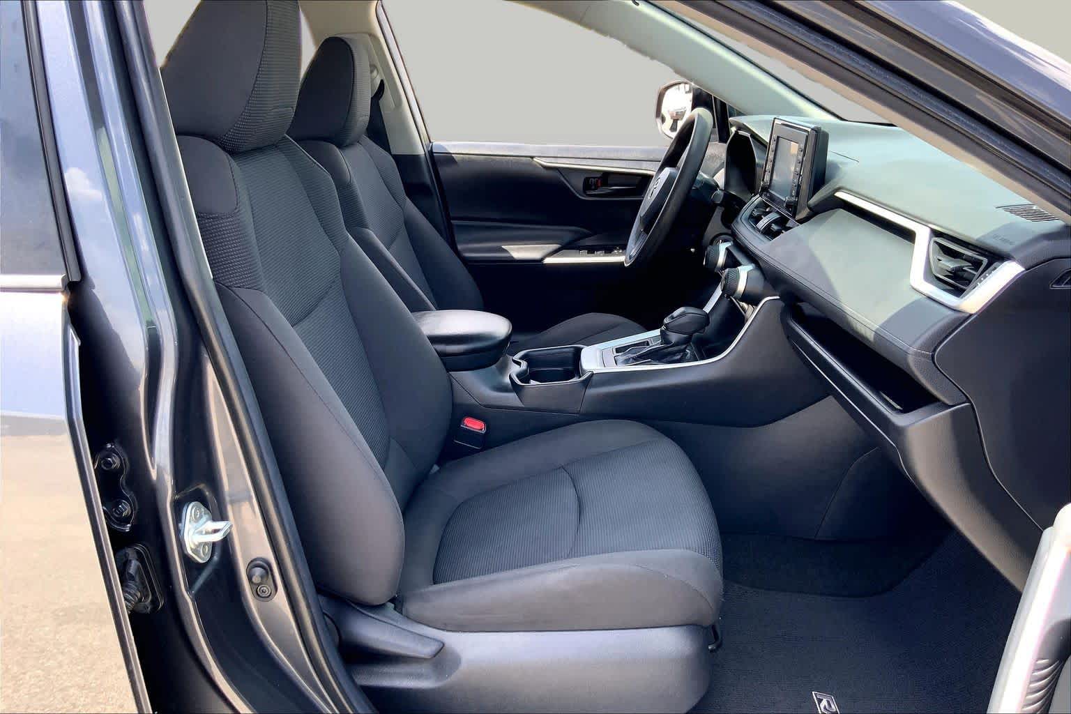 2020 Toyota RAV4 LE Magnetic Gray Metallic at AutoNation USA Houston