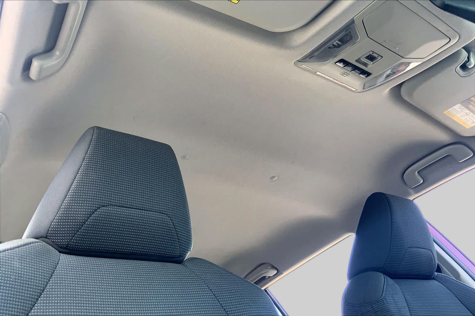 2021 Toyota RAV4 LE Ruby Flare Pearl at Group 1 Toyota Southwest