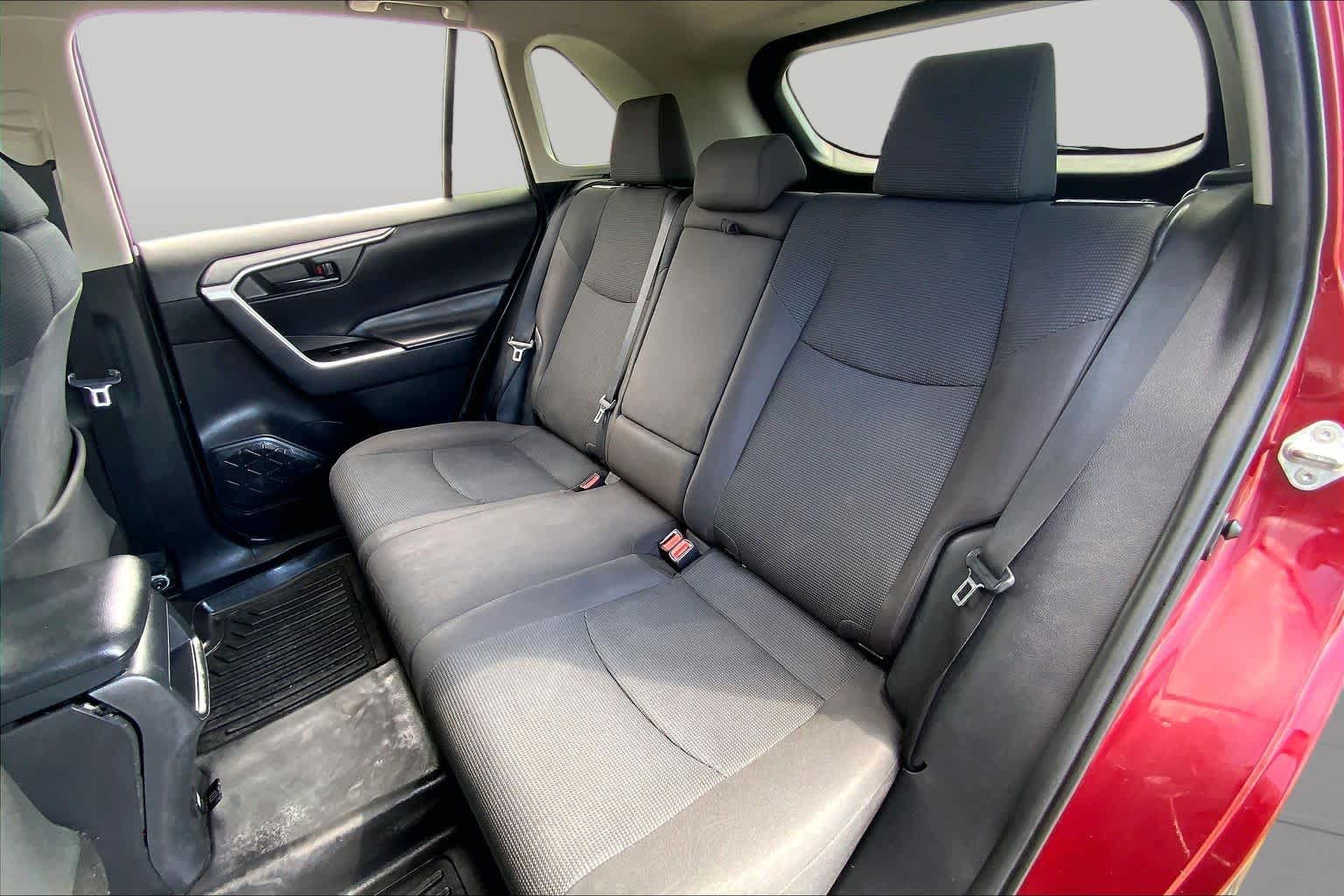 2021 Toyota RAV4 LE Ruby Flare Pearl at Group 1 Toyota Southwest