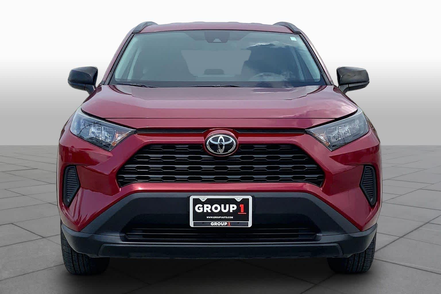 2021 Toyota RAV4 LE Ruby Flare Pearl at Group 1 Toyota Southwest