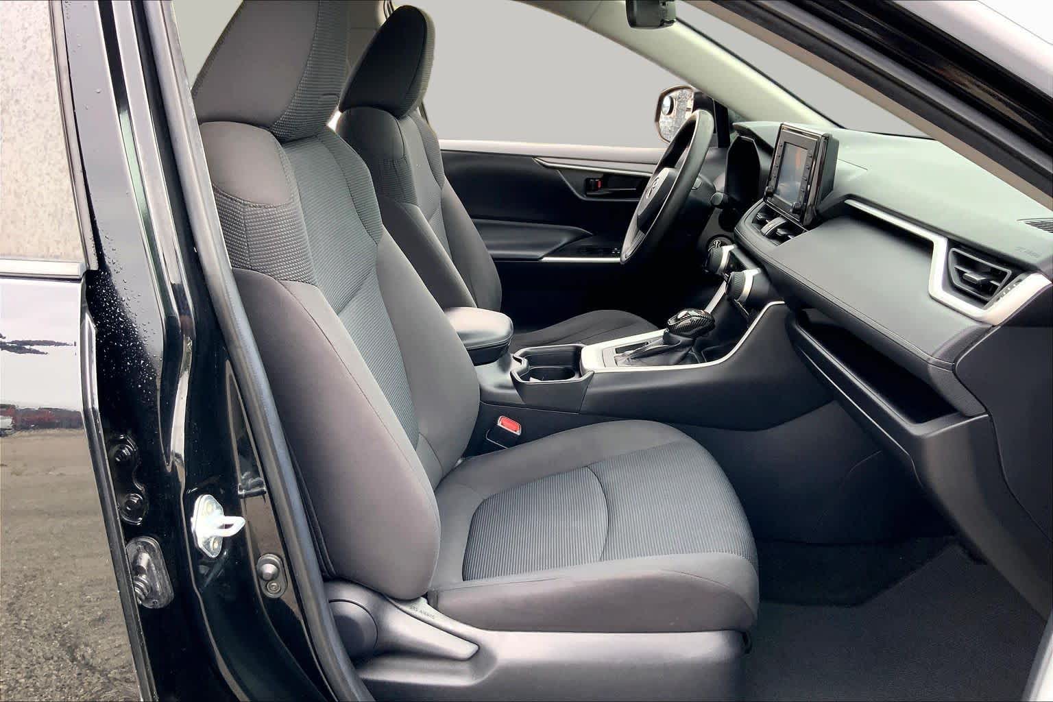 2021 Toyota RAV4 LE Midnight Black Metallic at Group 1 Toyota Southwest