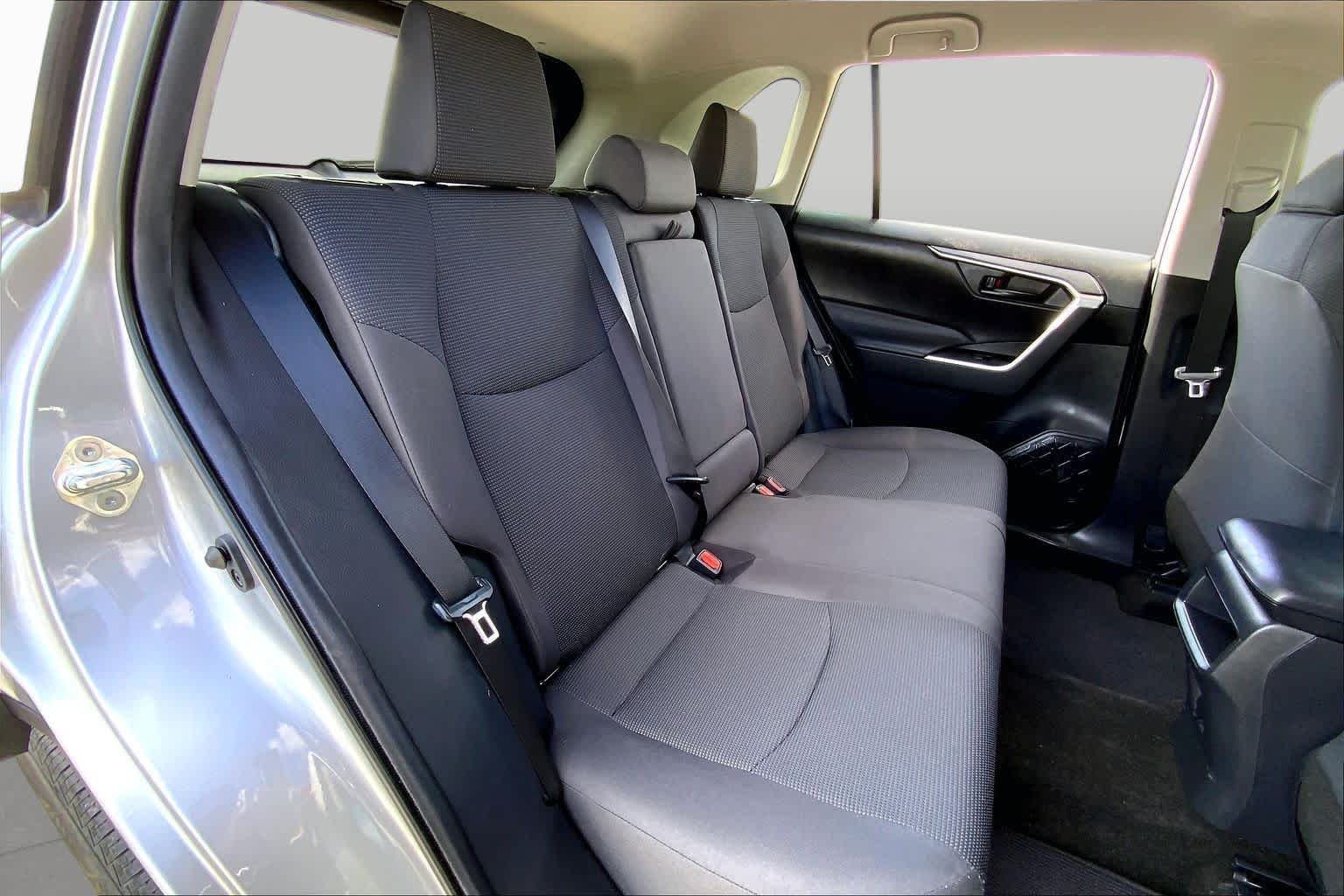 2019 Toyota RAV4 LE Silver Sky Metallic at Group 1 Toyota Southwest