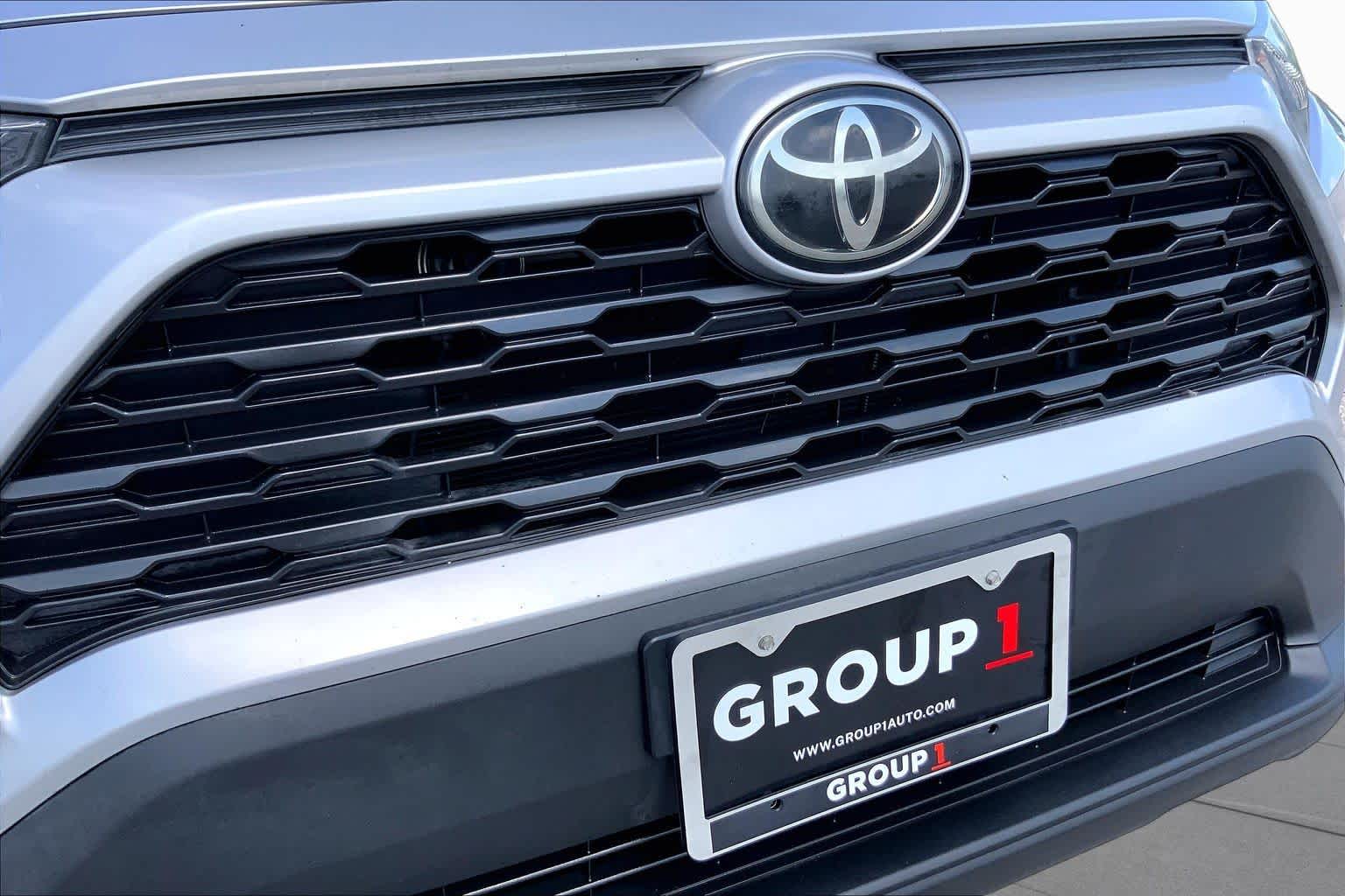 2019 Toyota RAV4 LE Silver Sky Metallic at Group 1 Toyota Southwest