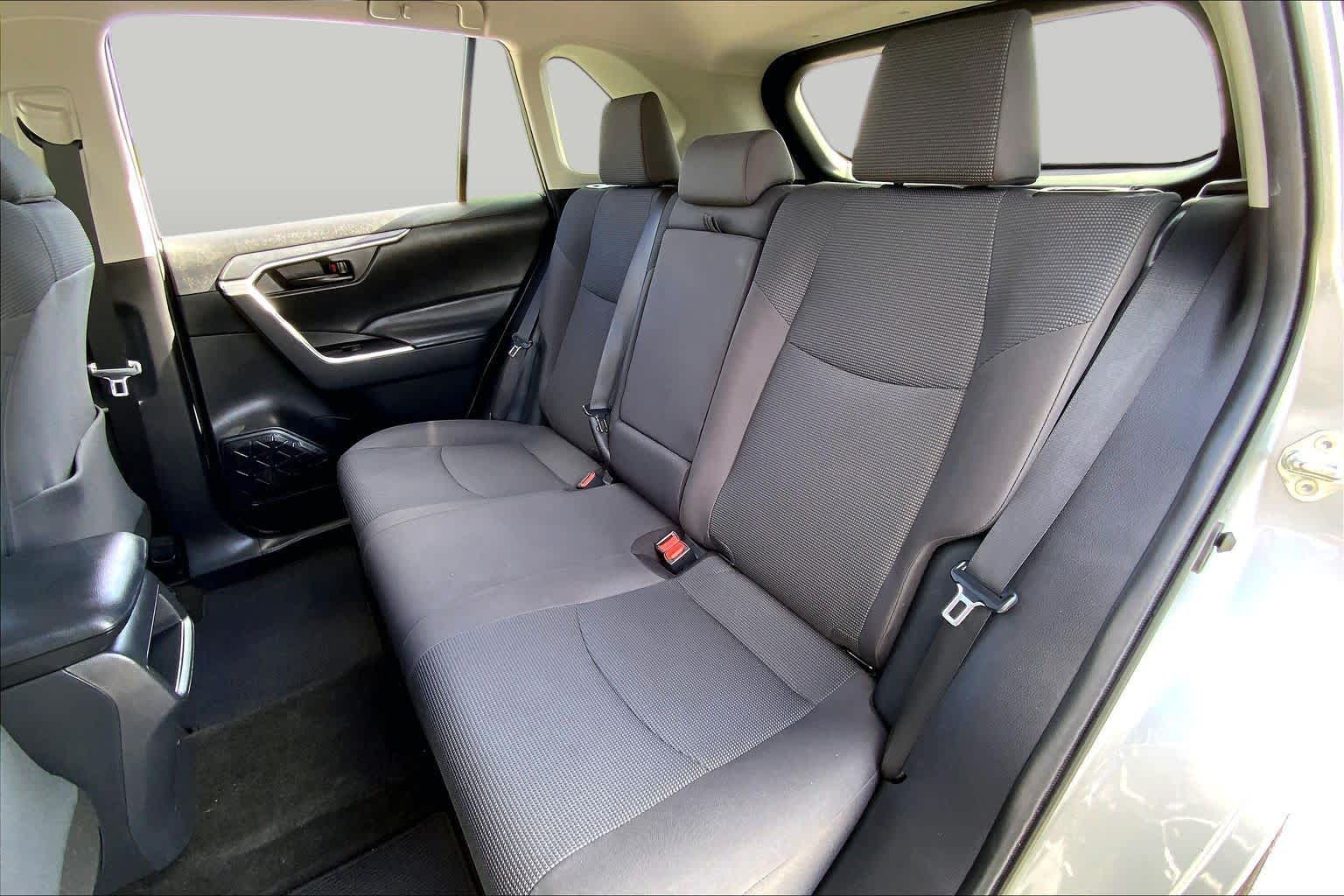 2019 Toyota RAV4 LE Silver Sky Metallic at Group 1 Toyota Southwest