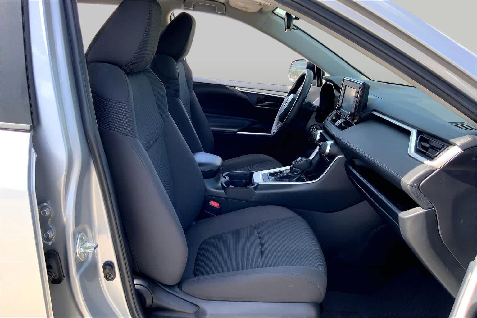 2019 Toyota RAV4 LE Silver Sky Metallic at Group 1 Toyota Southwest