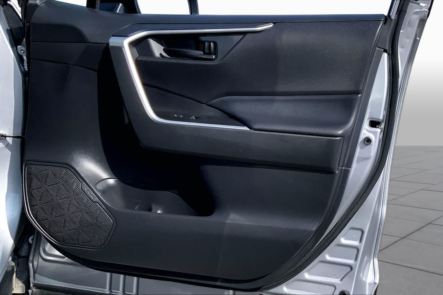 2025 Toyota RAV4 LE Silver Sky Metallic at Group 1 Toyota Southwest
