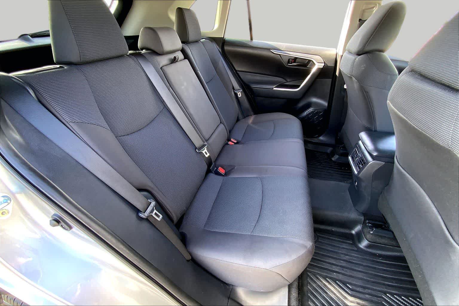 2025 Toyota RAV4 LE Silver Sky Metallic at Group 1 Toyota Southwest