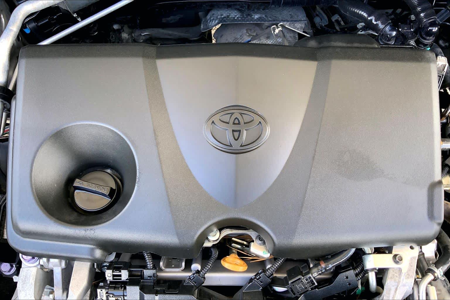 2019 Toyota RAV4 LE Silver Sky Metallic at Group 1 Toyota Southwest