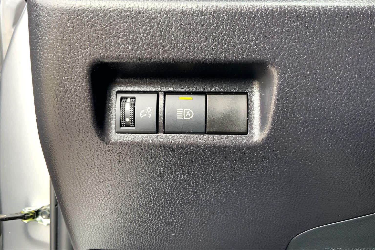 2025 Toyota RAV4 LE Silver Sky Metallic at Group 1 Toyota Southwest