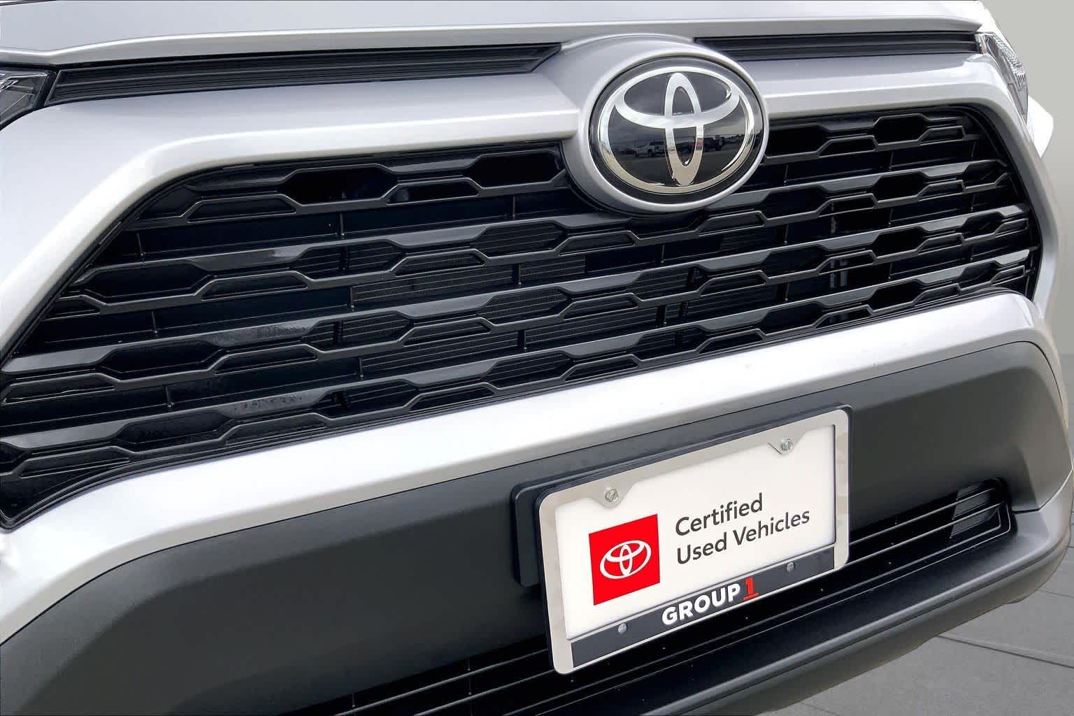2025 Toyota RAV4 LE Silver Sky Metallic at Group 1 Toyota Southwest