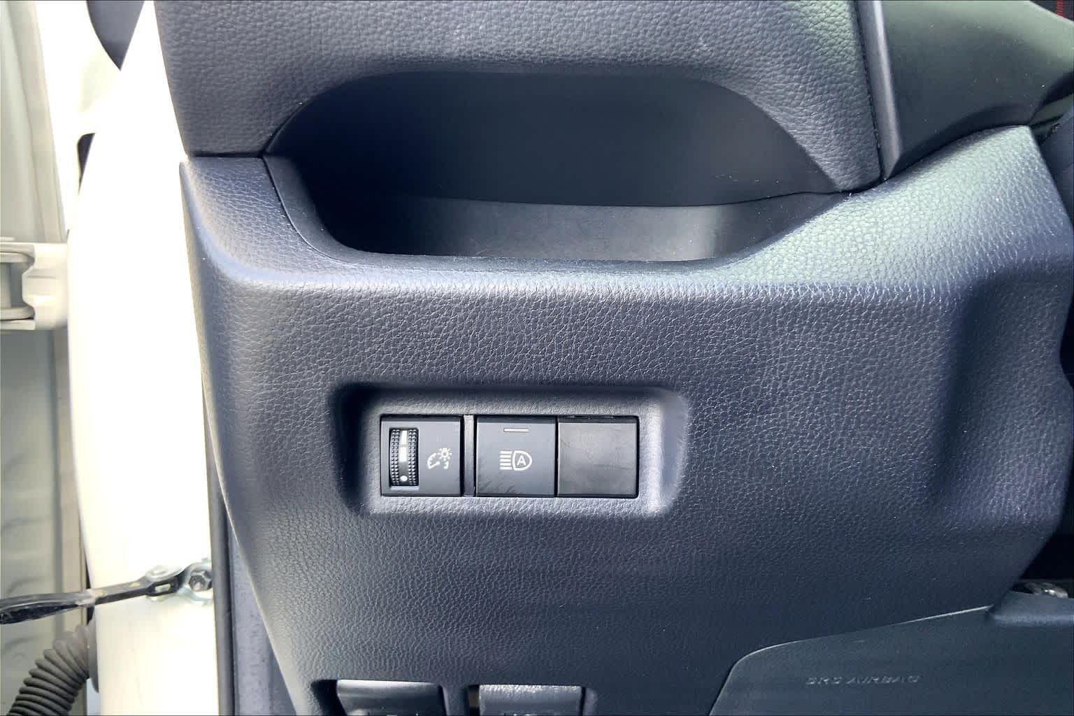2021 Toyota RAV4 LE Super White at Lexus Southwest Houston