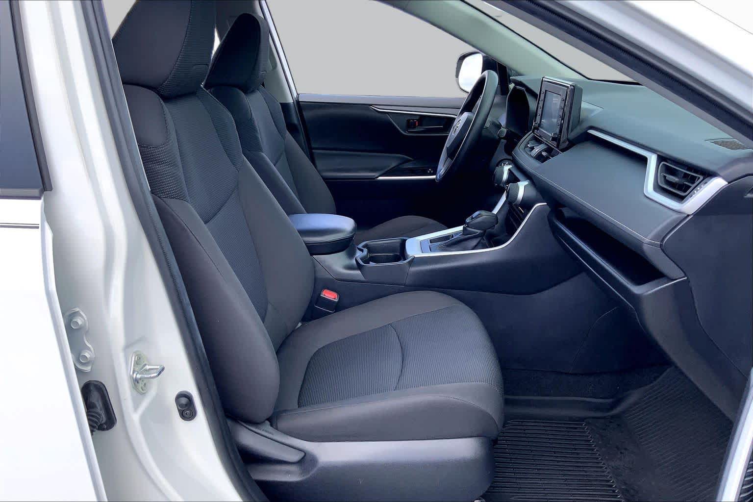 2021 Toyota RAV4 LE Super White at Lexus Southwest Houston