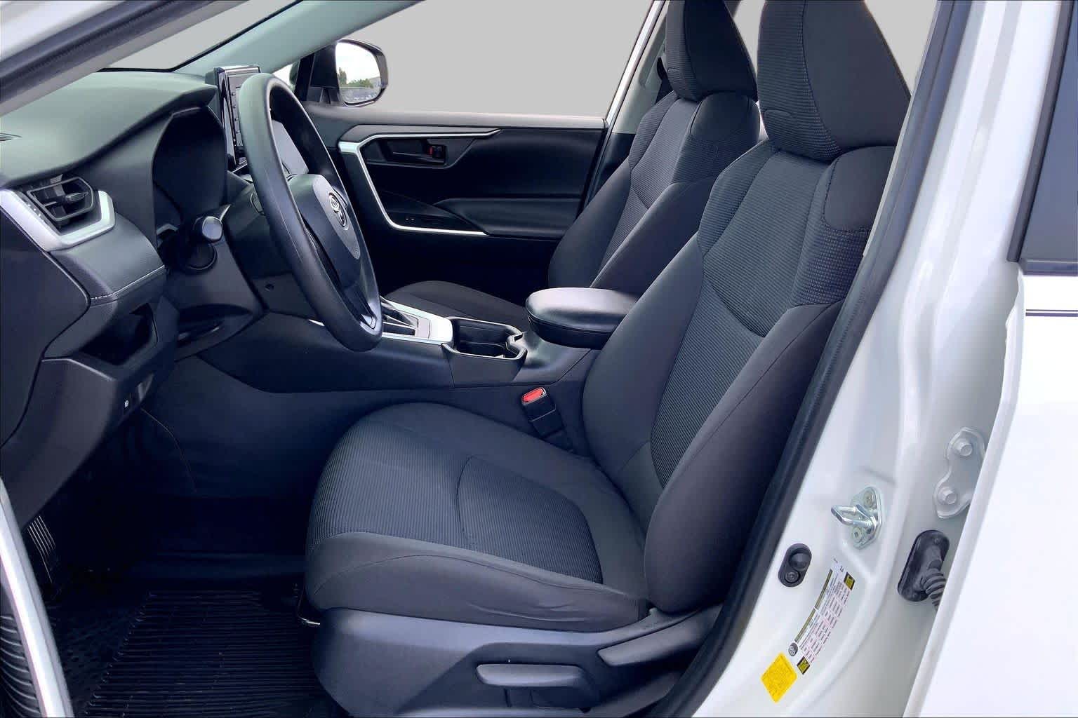 2021 Toyota RAV4 LE Super White at Lexus Southwest Houston
