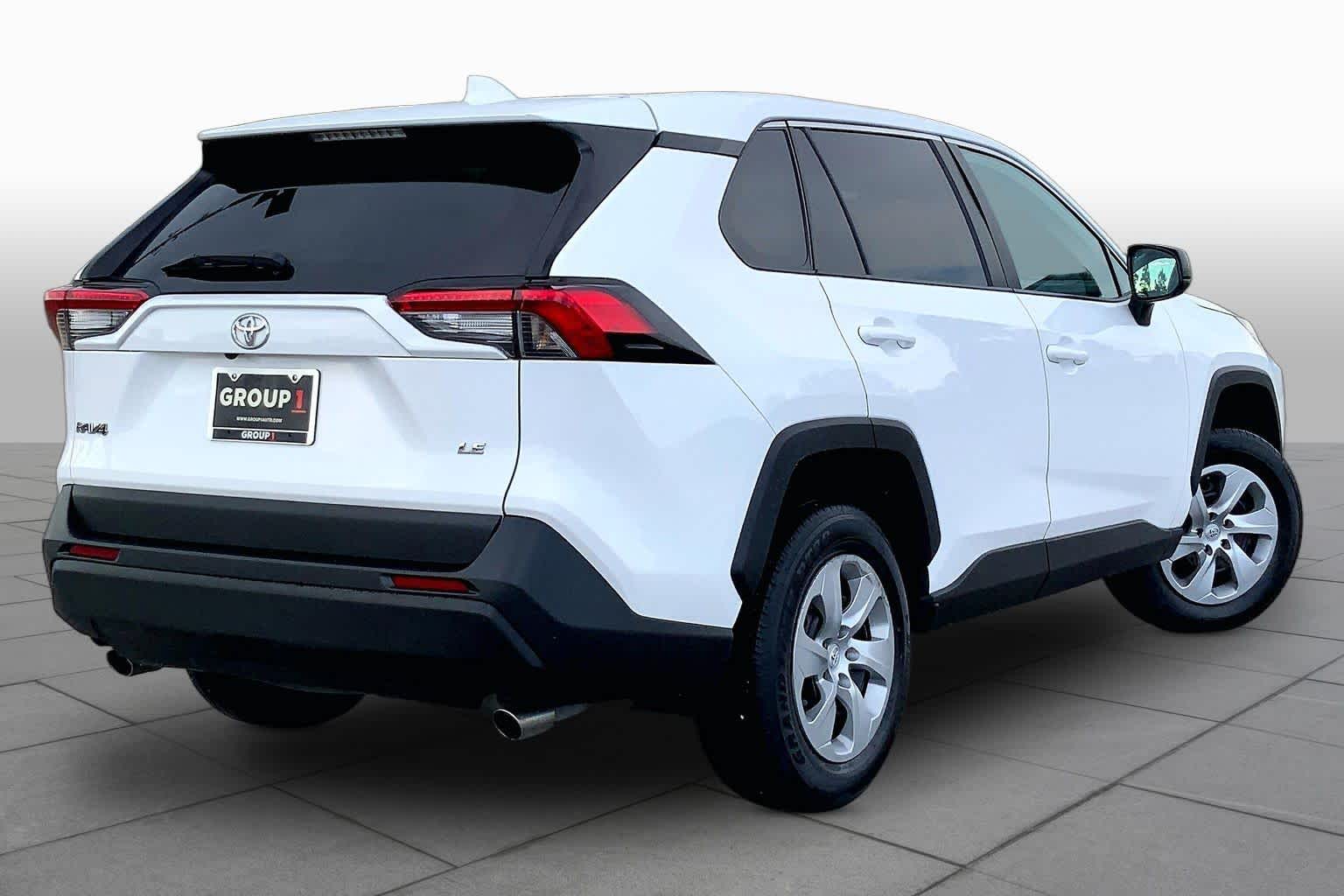2022 Toyota RAV4 LE White at Group 1 Toyota Southwest