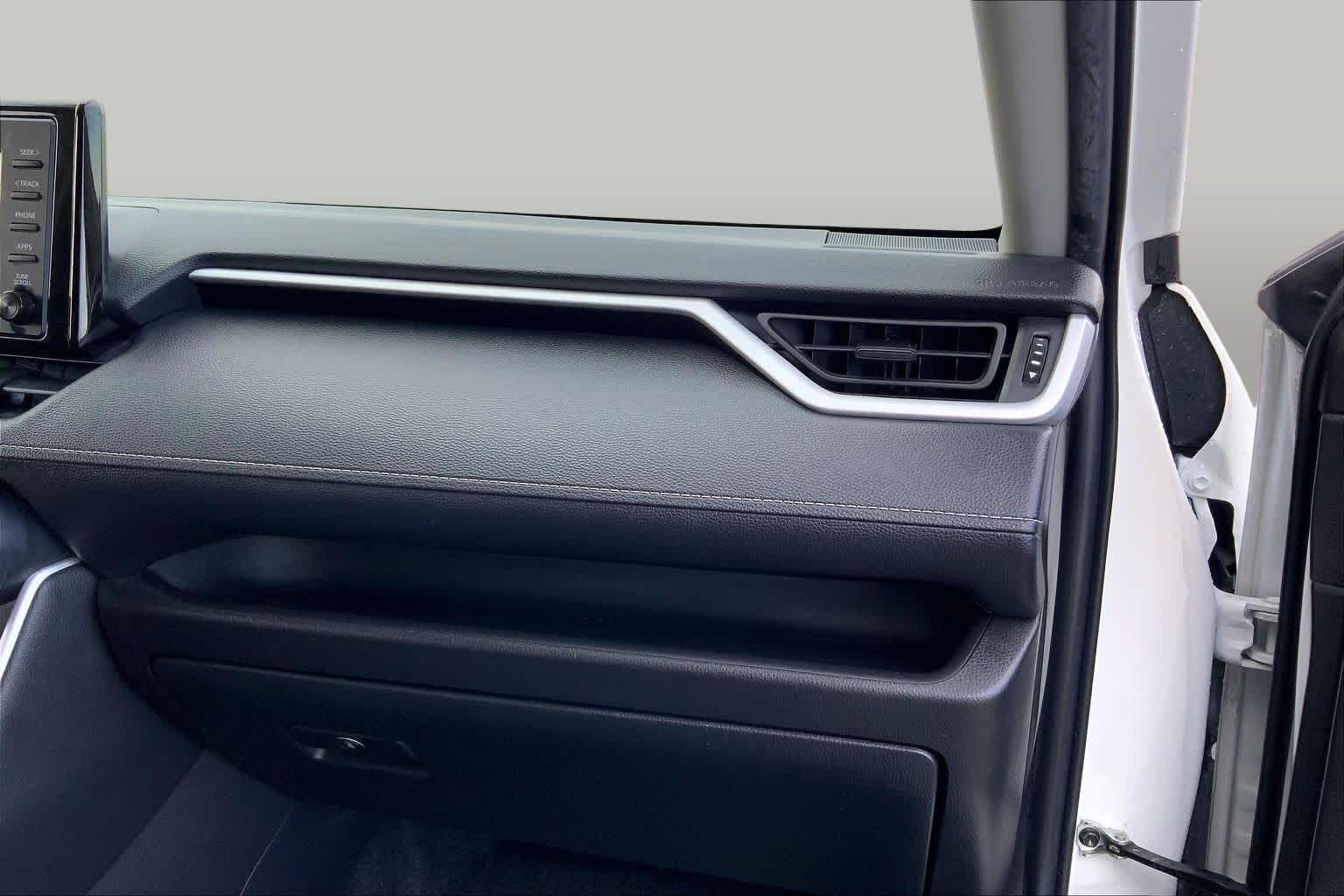 2022 Toyota RAV4 LE White at Group 1 Toyota Southwest