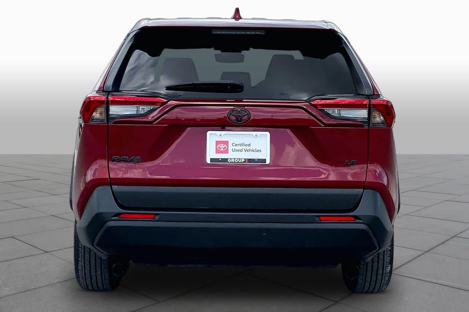 2022 Toyota RAV4 LE Ruby Flare Pearl at Group 1 Toyota Southwest