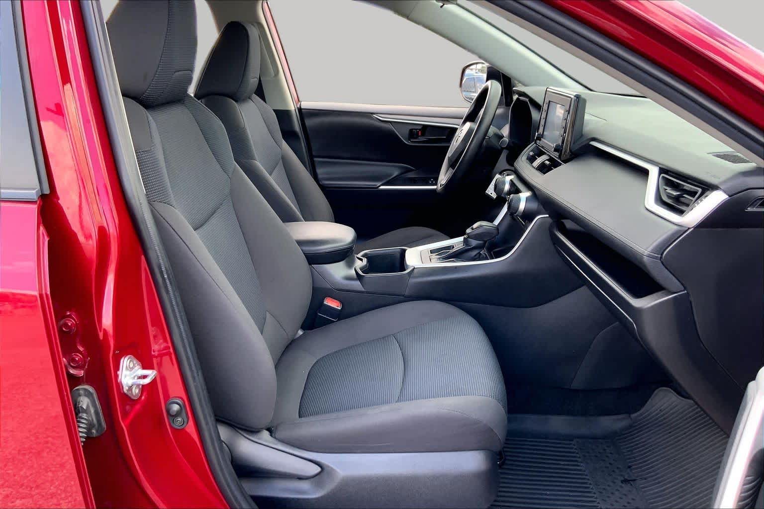 2022 Toyota RAV4 LE Ruby Flare Pearl at Group 1 Toyota Southwest