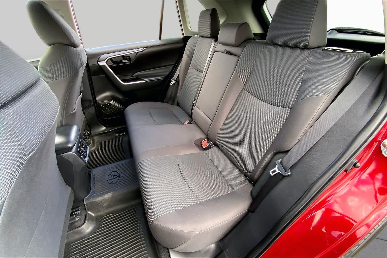 2022 Toyota RAV4 LE Ruby Flare Pearl at Group 1 Toyota Southwest