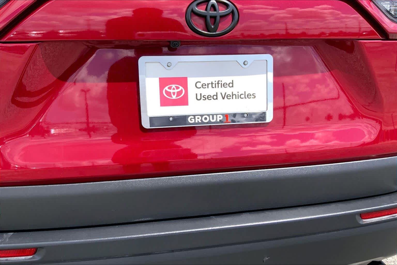 2022 Toyota RAV4 LE Ruby Flare Pearl at Group 1 Toyota Southwest