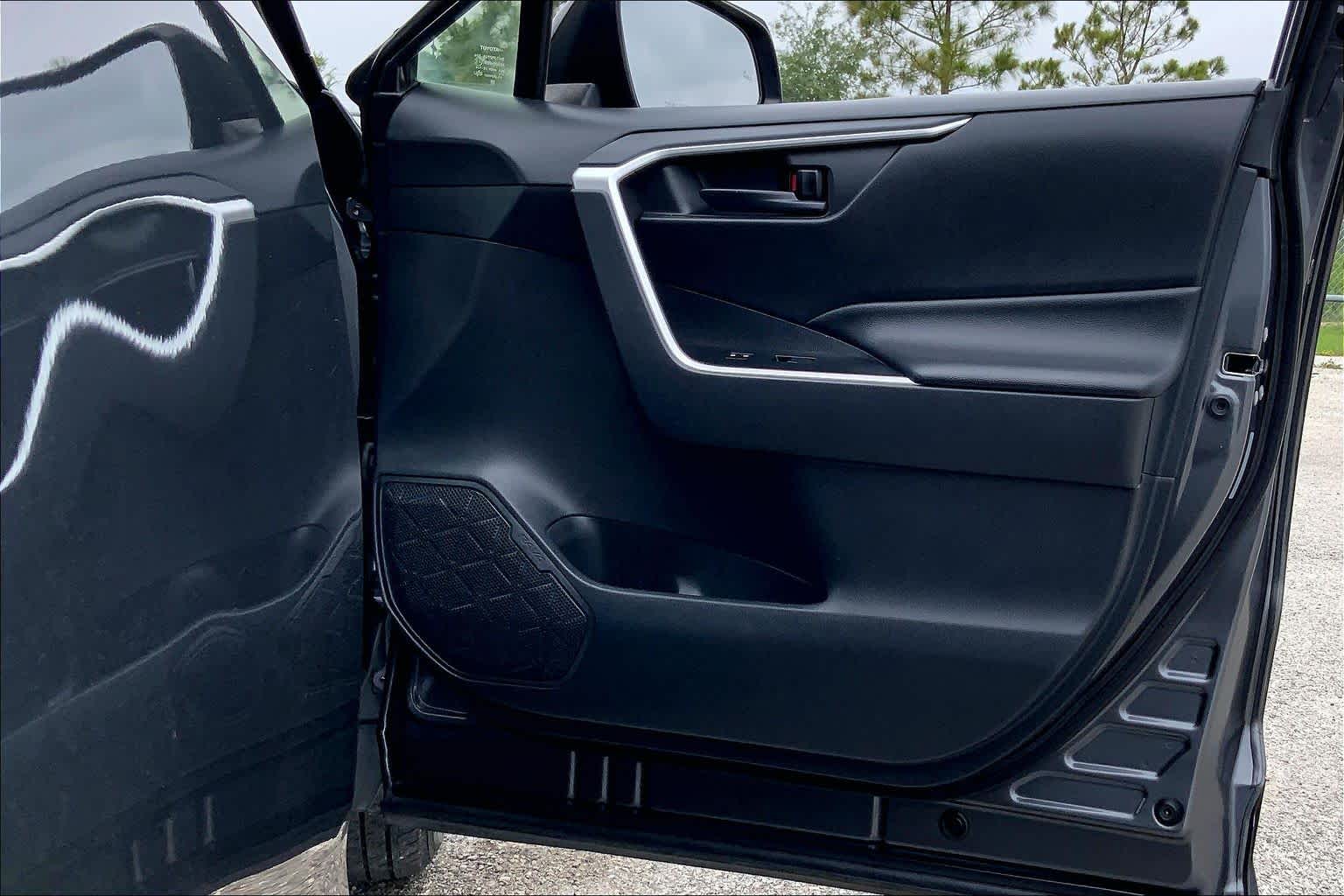 2019 Toyota RAV4 LE Magnetic Gray Metallic at Lexus Southwest Houston