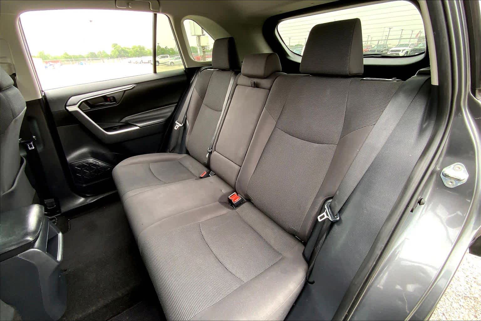2019 Toyota RAV4 LE Magnetic Gray Metallic at Lexus Southwest Houston
