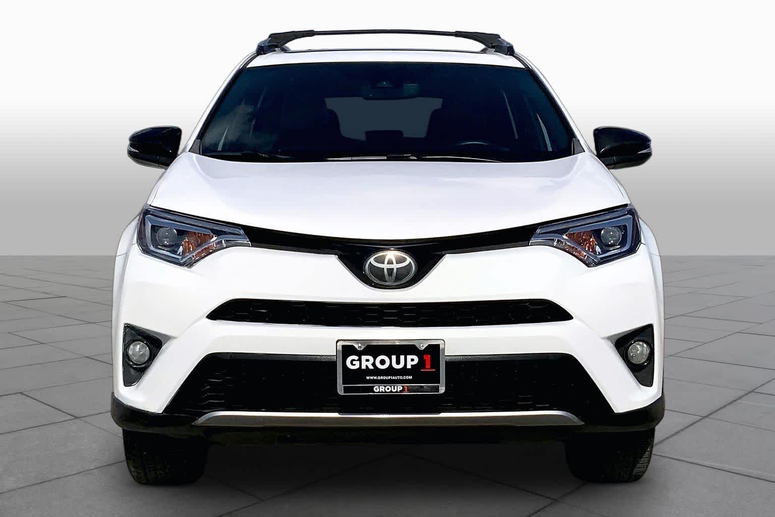 2018 Toyota RAV4 SE Super White at Turner Chevrolet