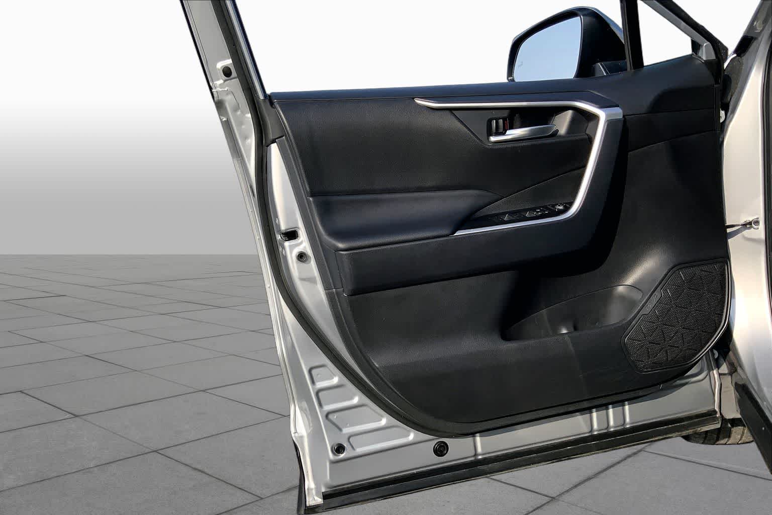 2025 Toyota RAV4 XLE Silver Sky Metallic at Group 1 Toyota Southwest