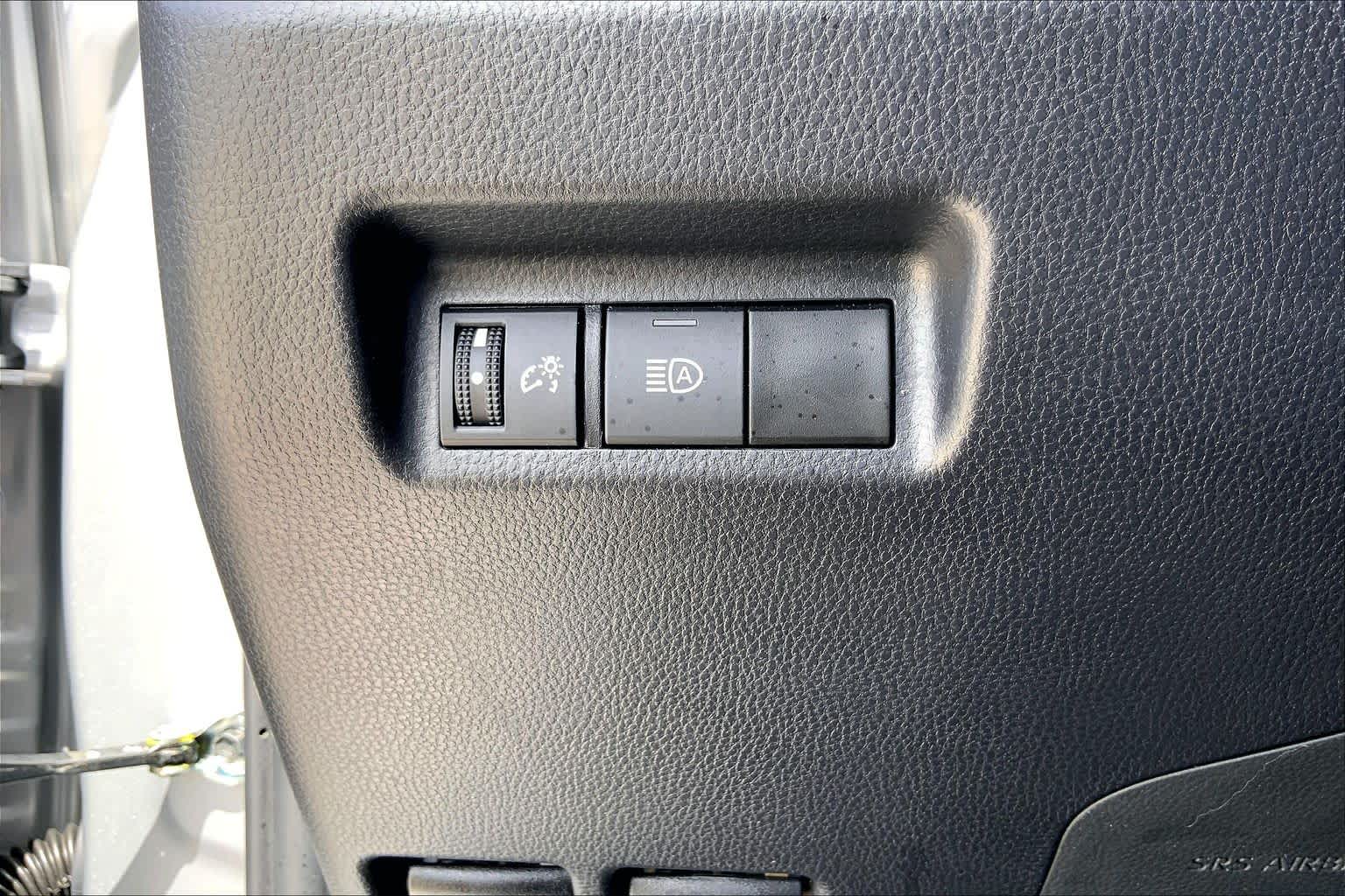 2025 Toyota RAV4 XLE Silver Sky Metallic at Group 1 Toyota Southwest