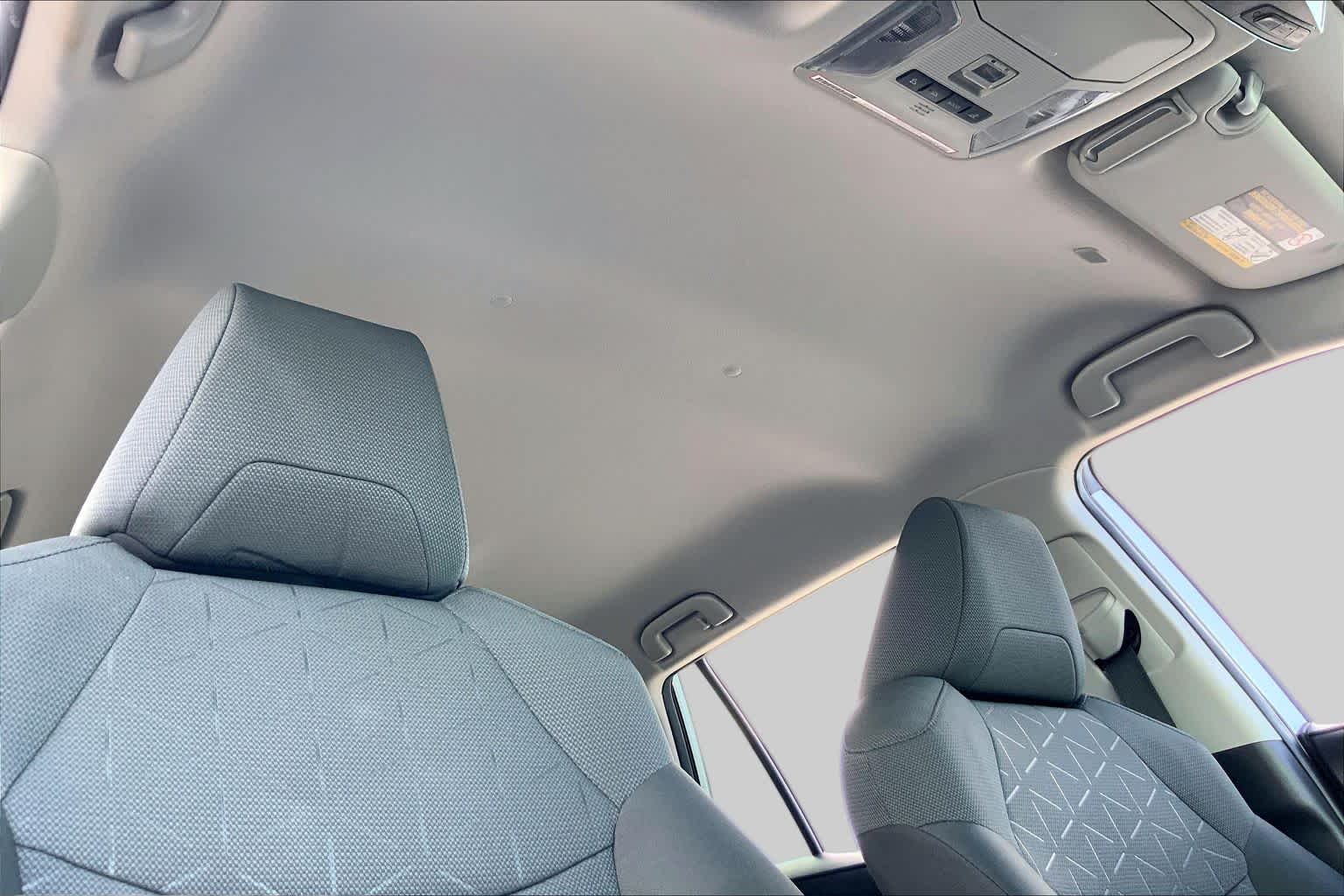 2024 Toyota RAV4 photo 14 of 36