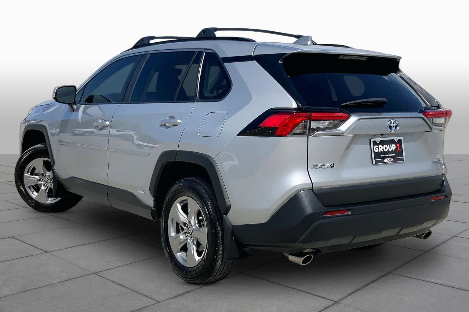 2024 Toyota RAV4 photo 12 of 36