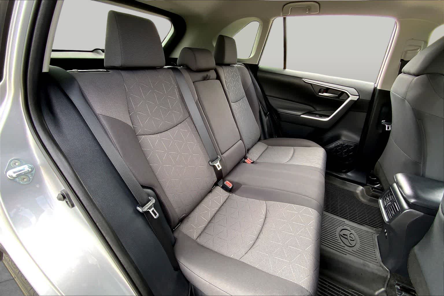 2020 Toyota RAV4 Hybrid XLE Silver Sky Metallic at AutoNation Toyota Gulf Fwy