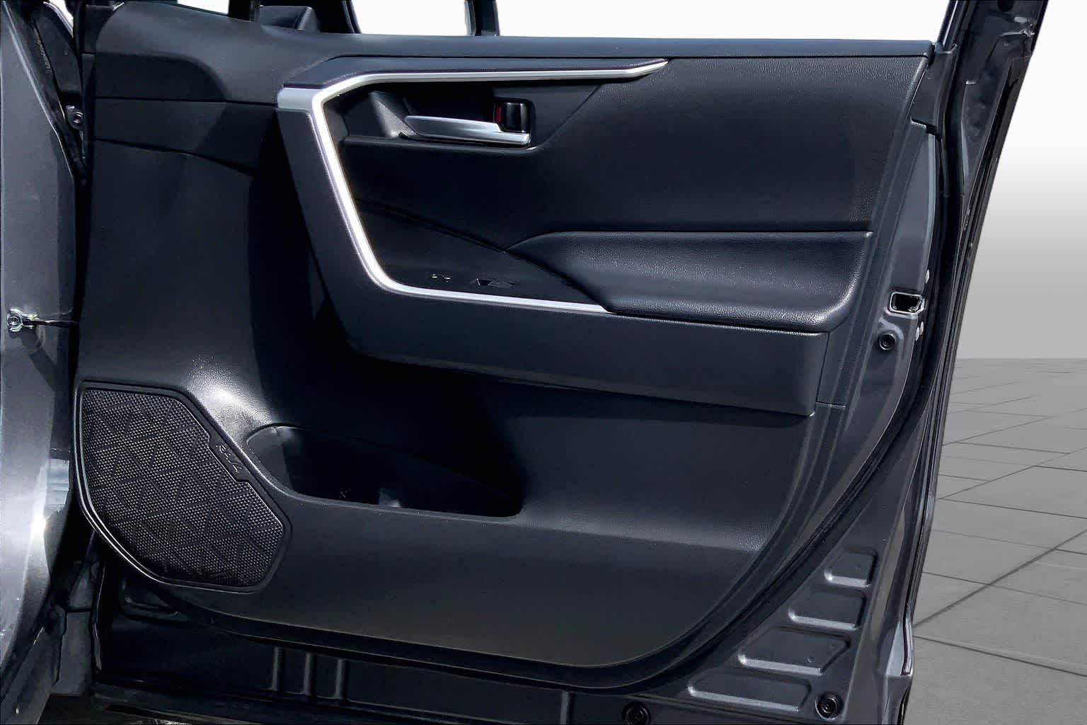 2025 Toyota RAV4 Hybrid XLE Magnetic Gray Metallic at Westside Kia