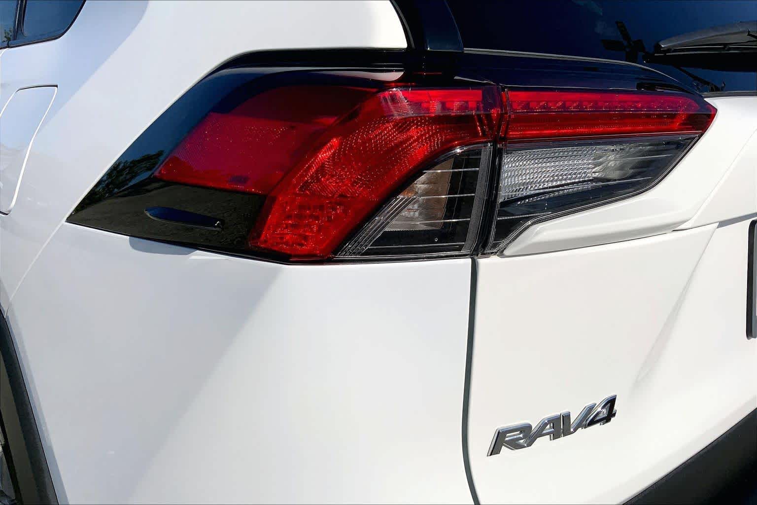 2024 Toyota RAV4 Hybrid XLE Ice Cap at Group 1 Toyota Southwest