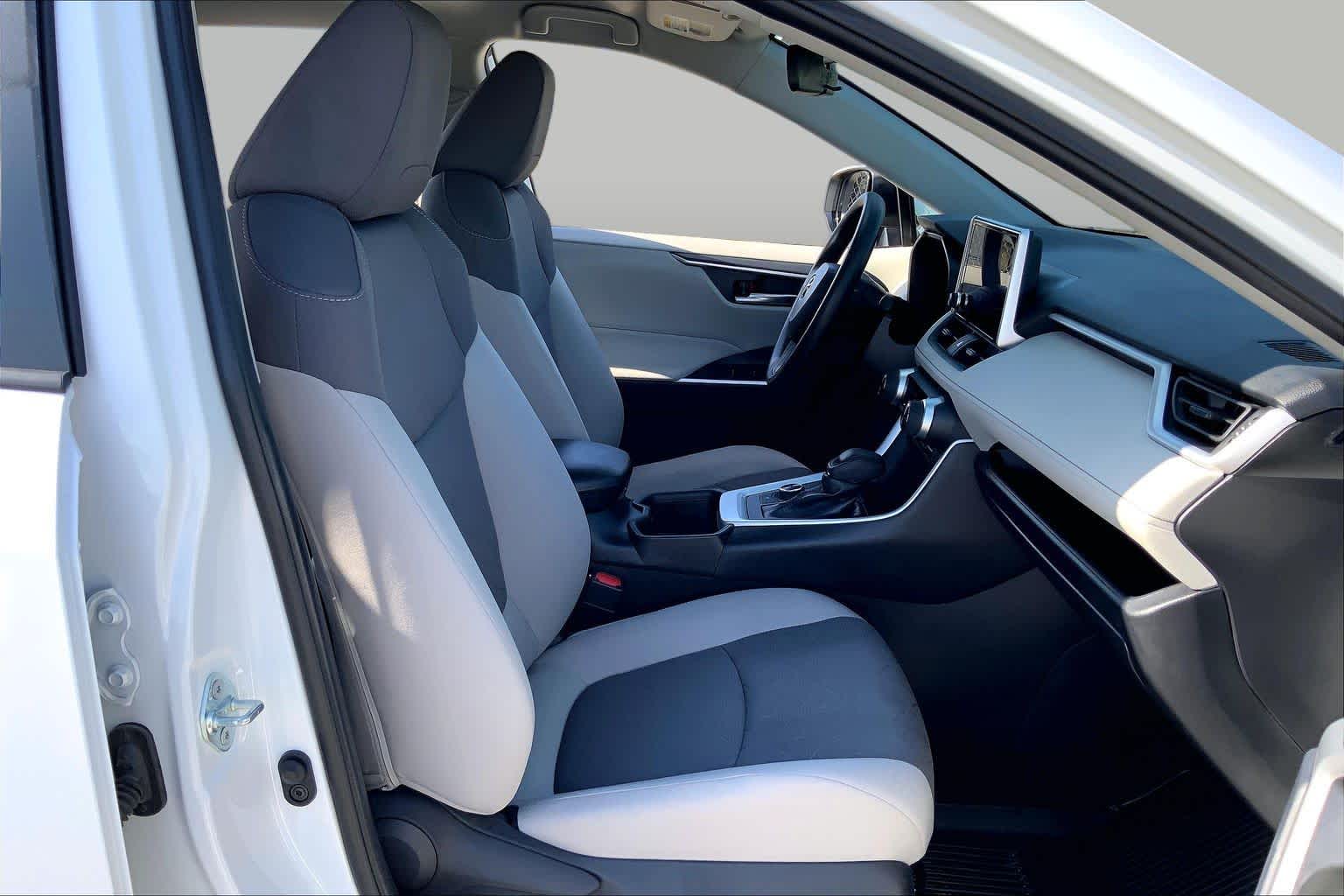 2024 Toyota RAV4 Hybrid XLE Ice Cap at Group 1 Toyota Southwest