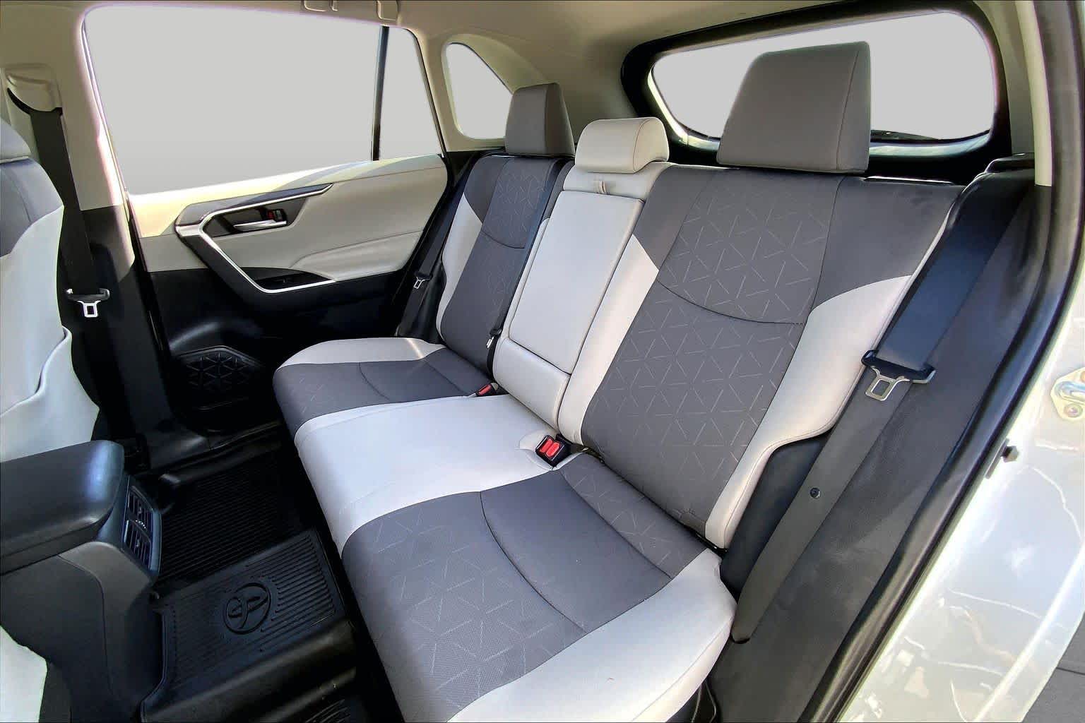 2024 Toyota RAV4 Hybrid XLE Ice Cap at Group 1 Toyota Southwest