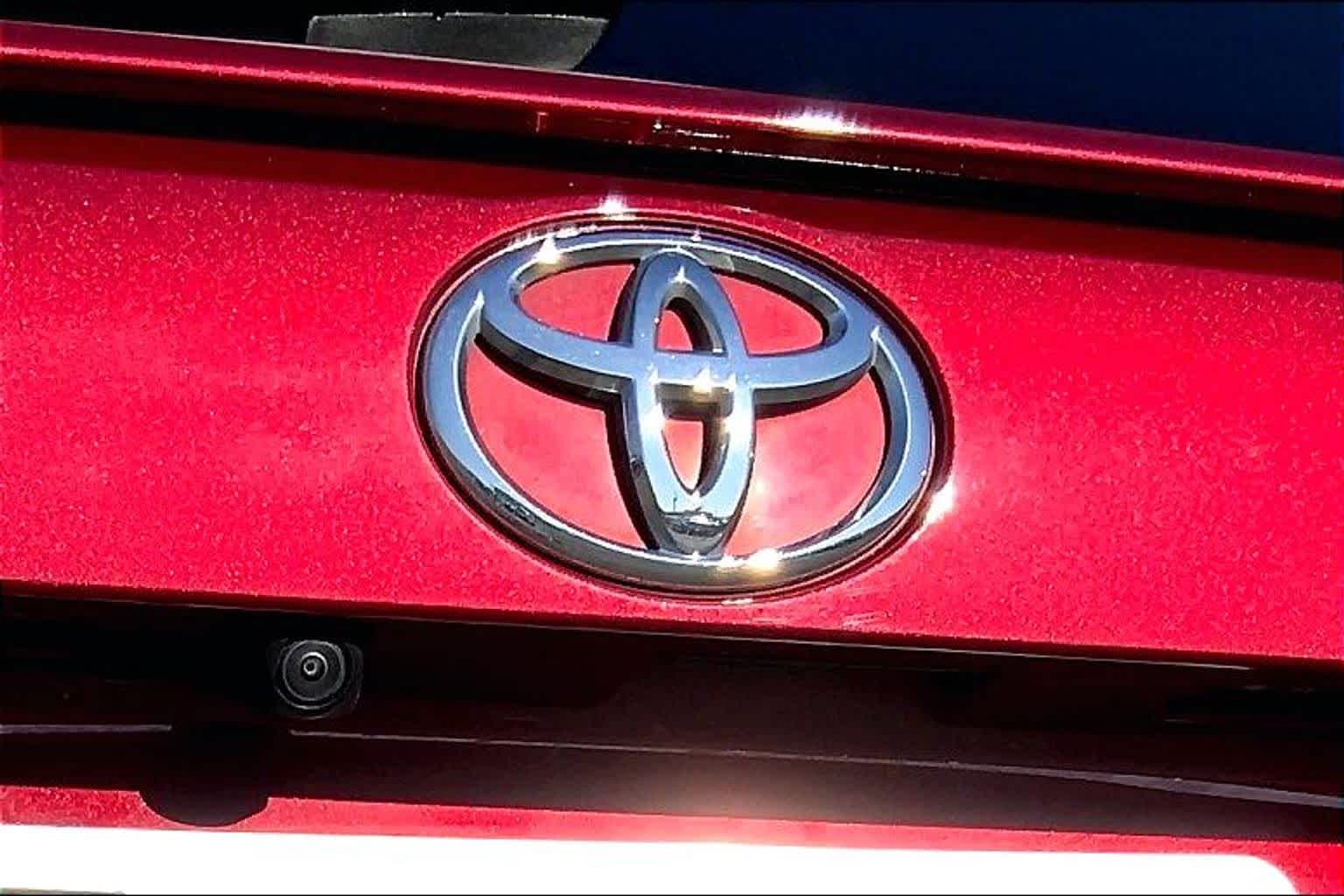 2025 Toyota RAV4 XLE Ruby Flare Pearl at Lexus Southwest Houston