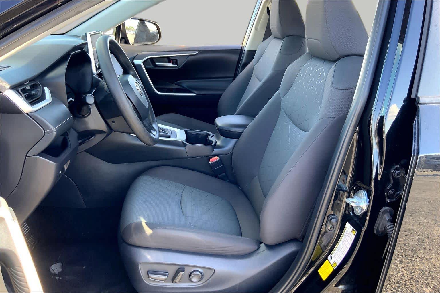 2025 Toyota RAV4 XLE Midnight Black Metallic at Group 1 Toyota Southwest