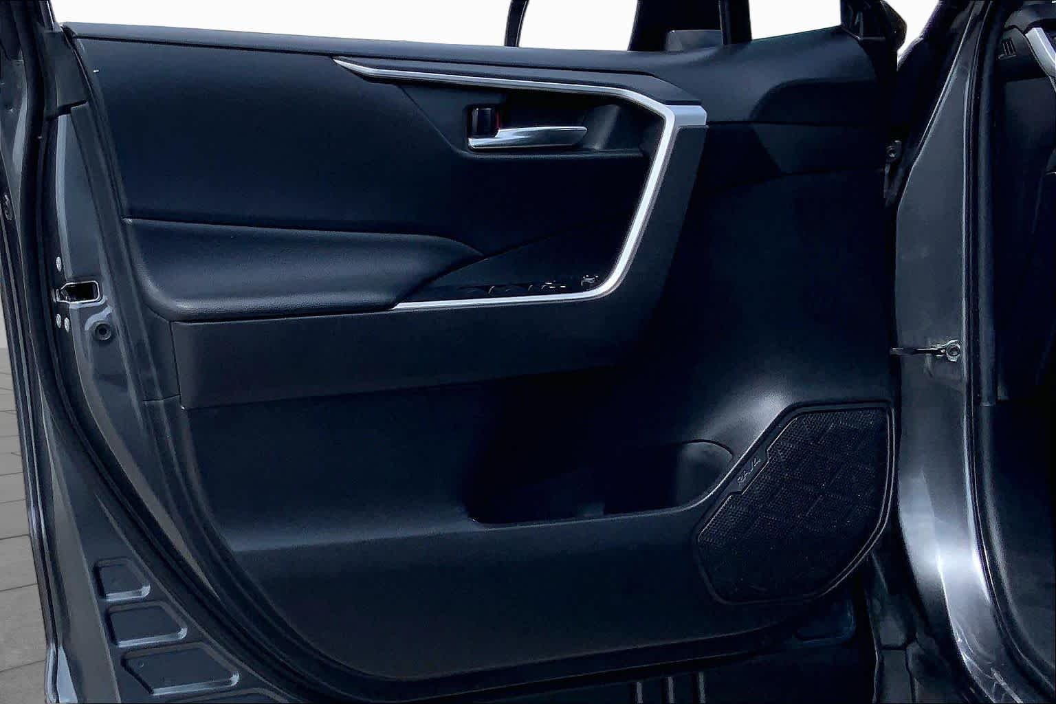 2020 Toyota RAV4 XLE Magnetic Gray Metallic at Group 1 Toyota Southwest