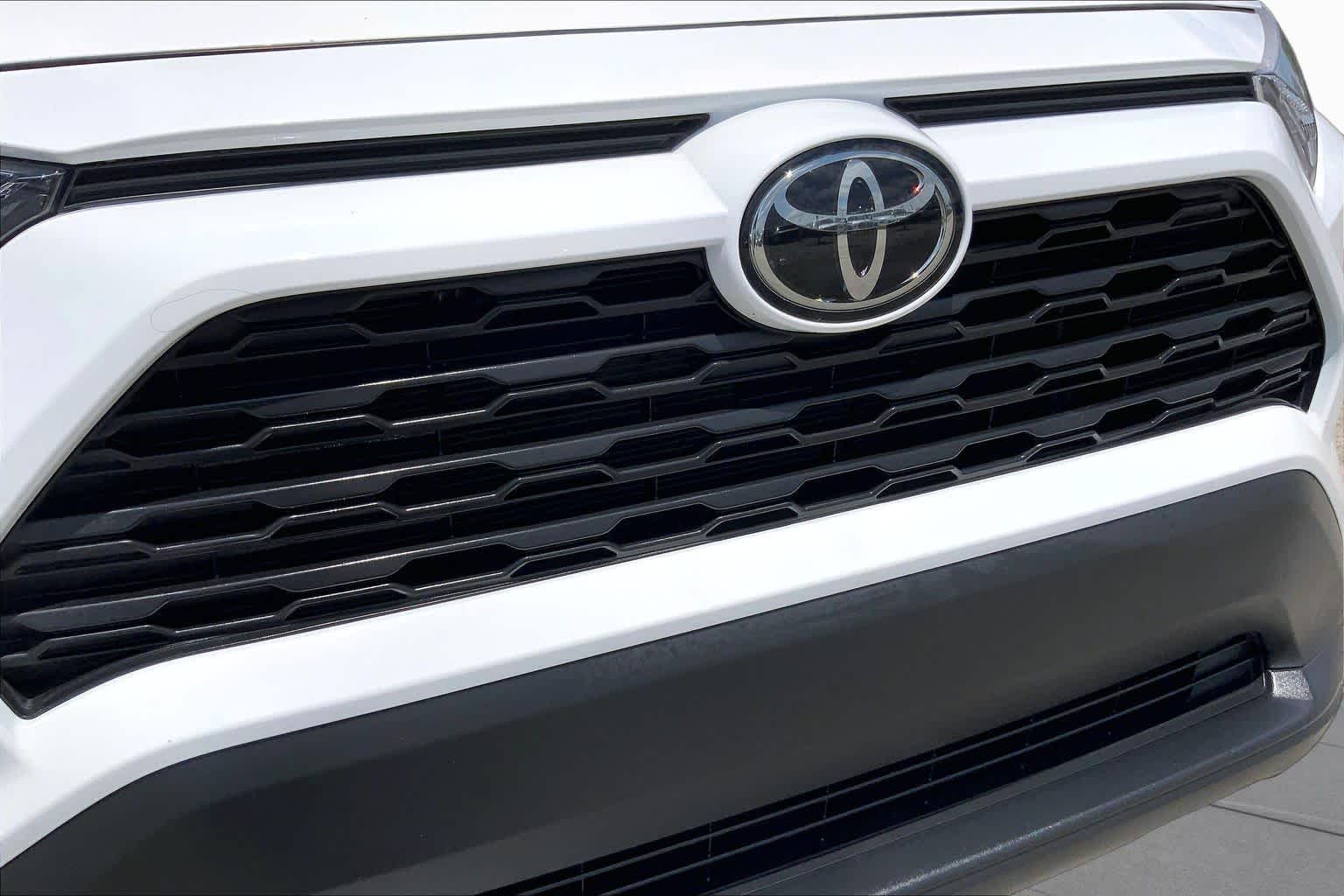 2025 Toyota RAV4 XLE Ice Cap at Group 1 Toyota Southwest