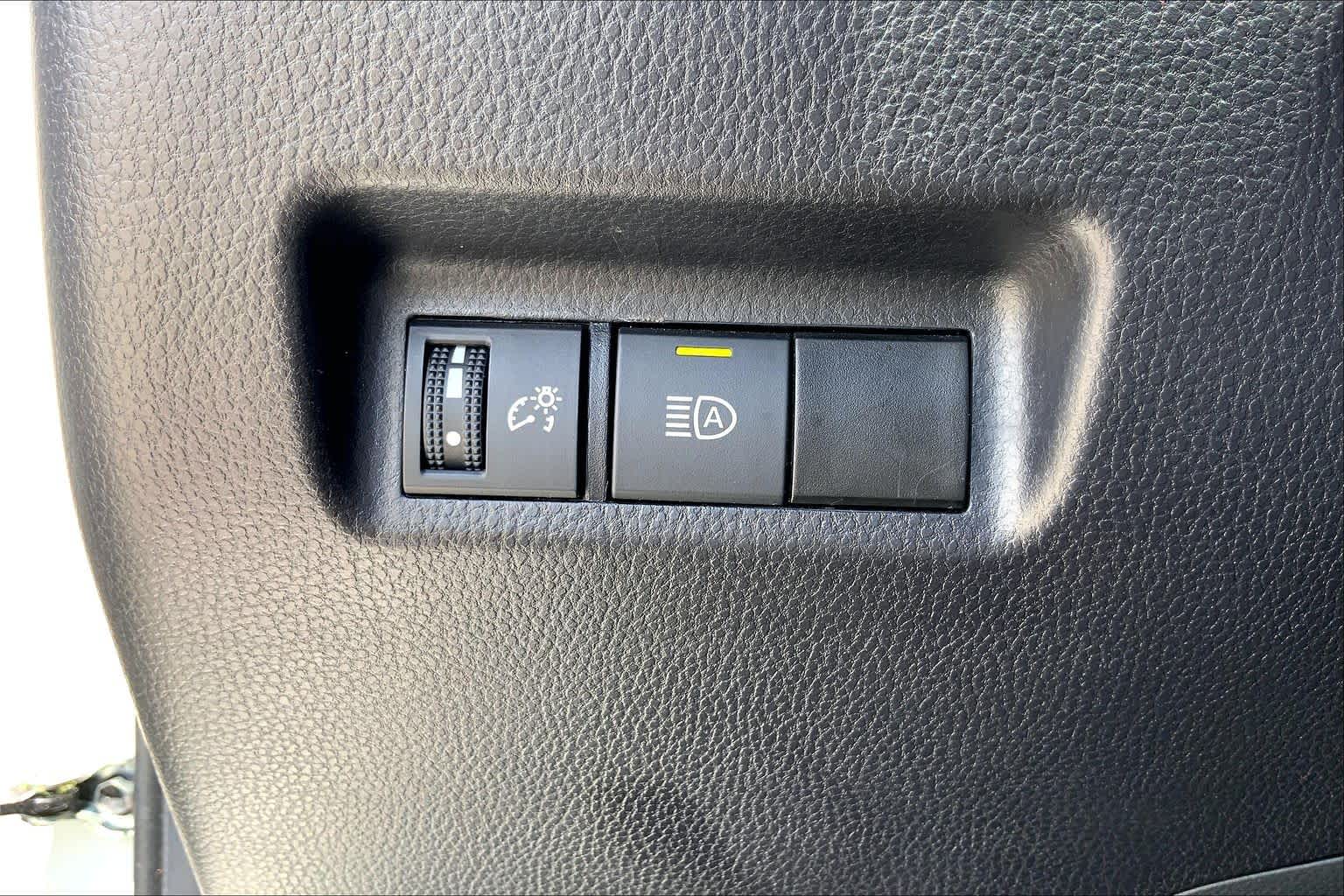 2025 Toyota RAV4 XLE Ice Cap at Group 1 Toyota Southwest