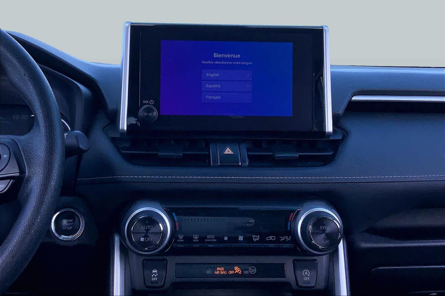 2024 Toyota RAV4 photo 7 of 36