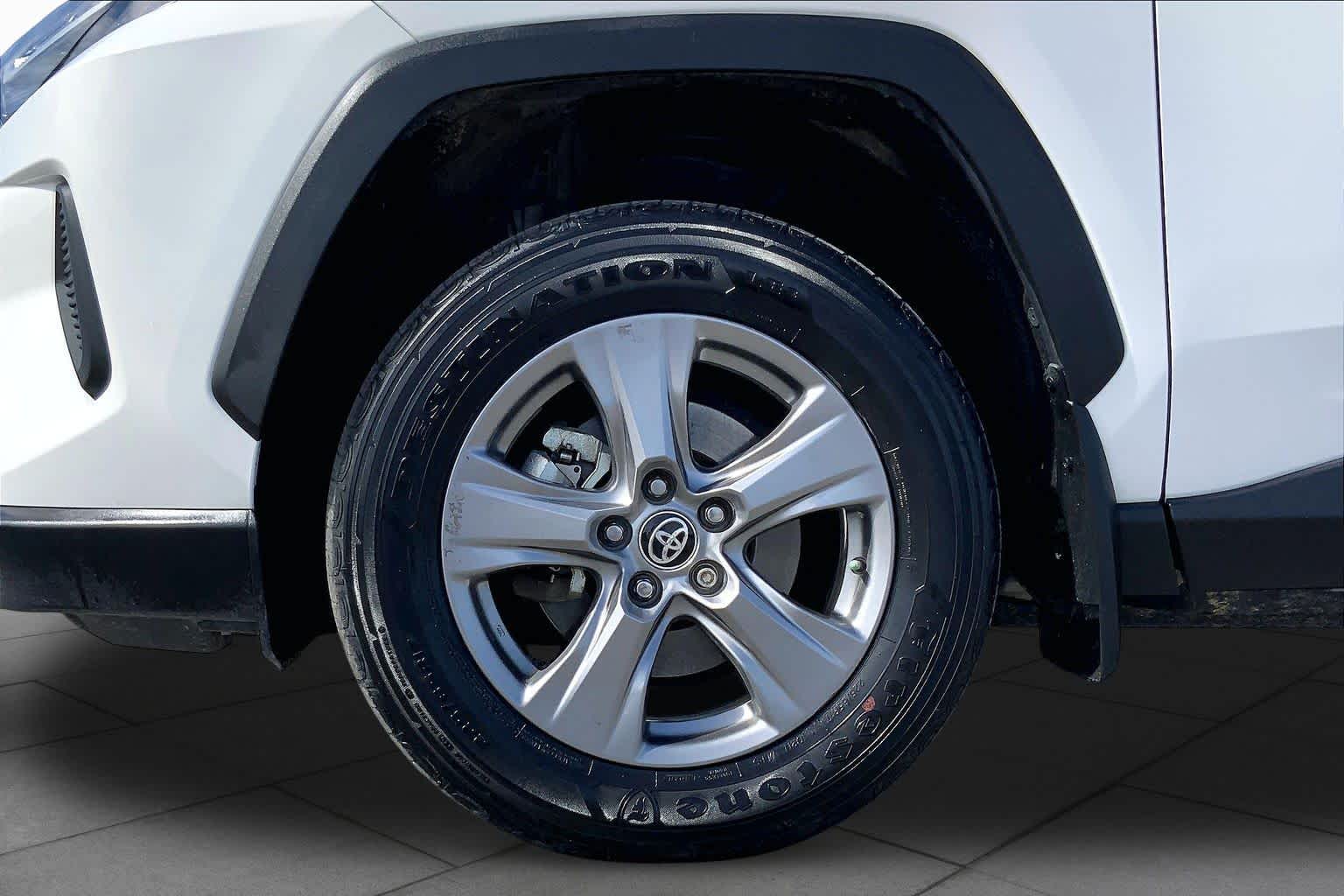 2024 Toyota RAV4 photo 11 of 36