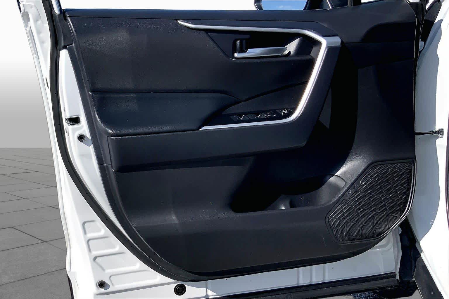2025 Toyota RAV4 XLE Ice Cap at Group 1 Toyota Southwest