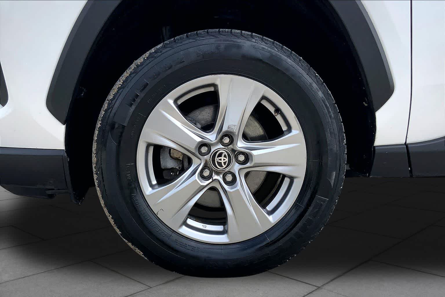 2024 Toyota RAV4 XLE Ice Cap at Group 1 Toyota Southwest