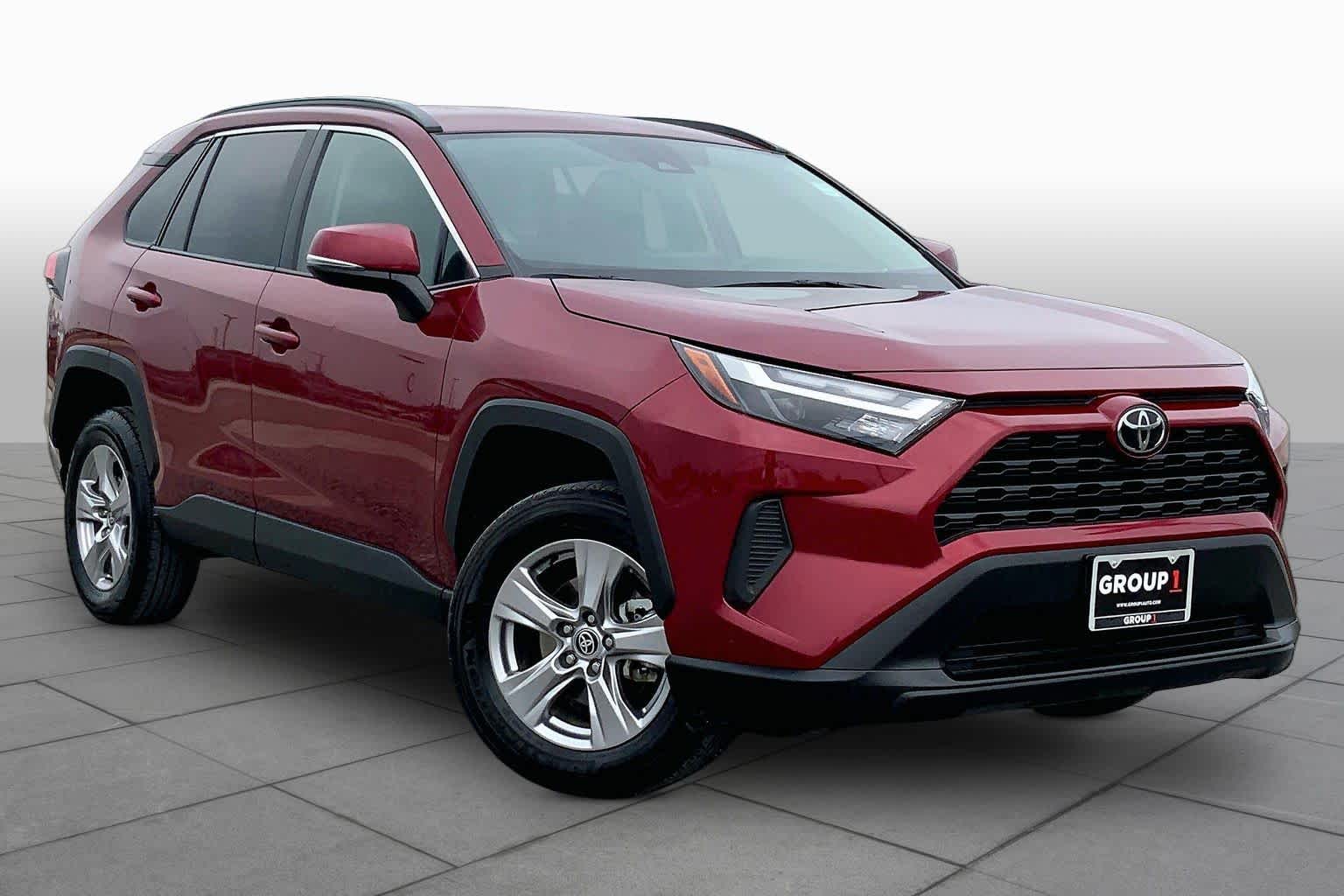 2025 Toyota RAV4 XLE - 2