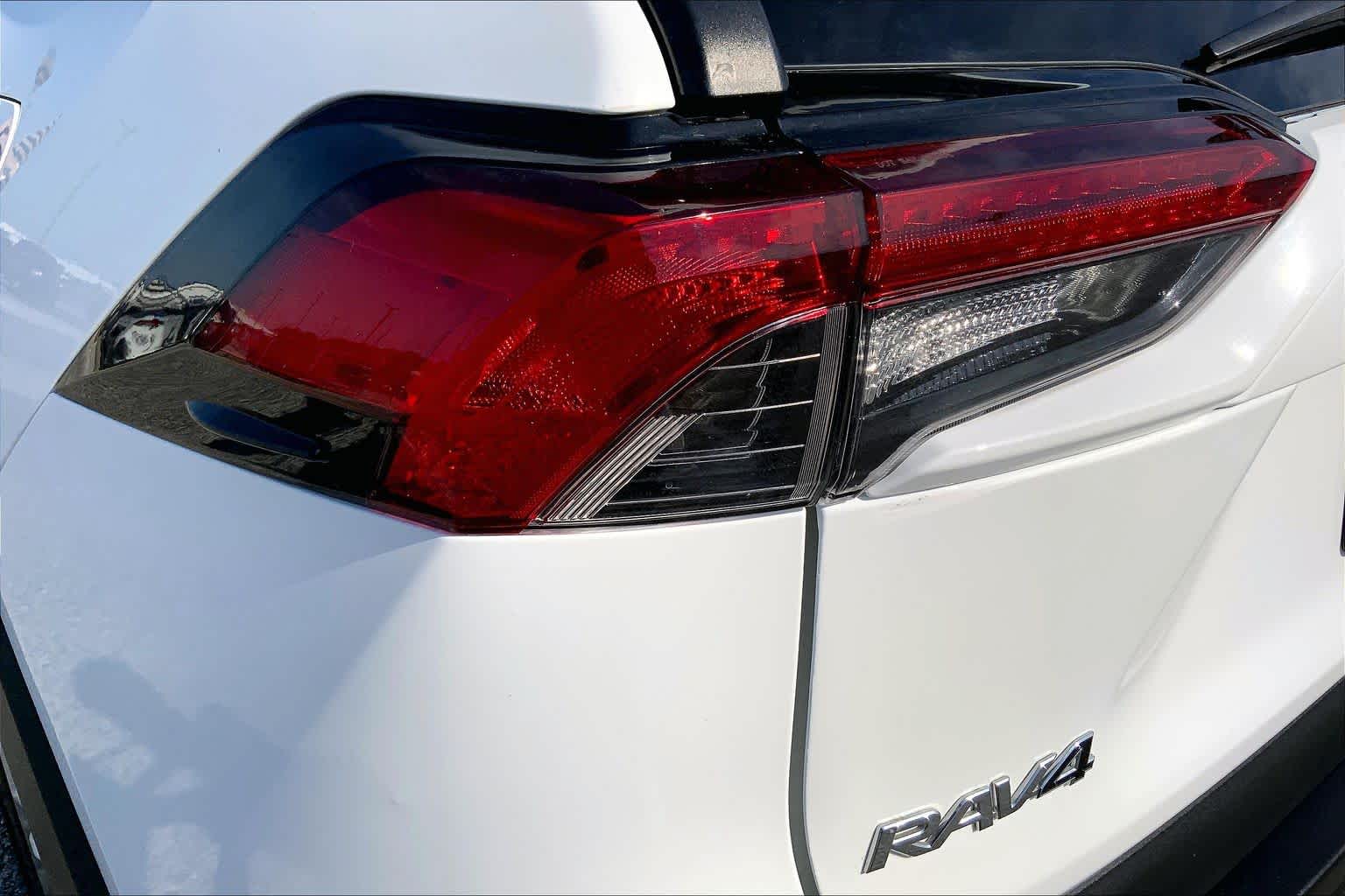 2021 Toyota RAV4 XLE Super White at Lexus Southwest Houston