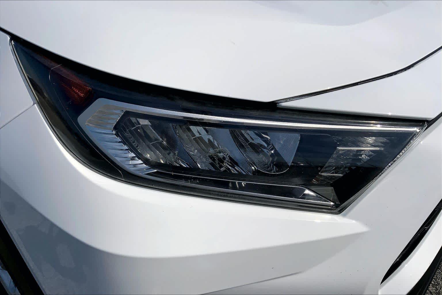 2021 Toyota RAV4 XLE Super White at Lexus Southwest Houston